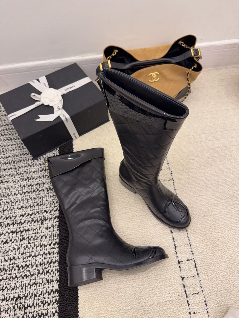 Ch**el boots